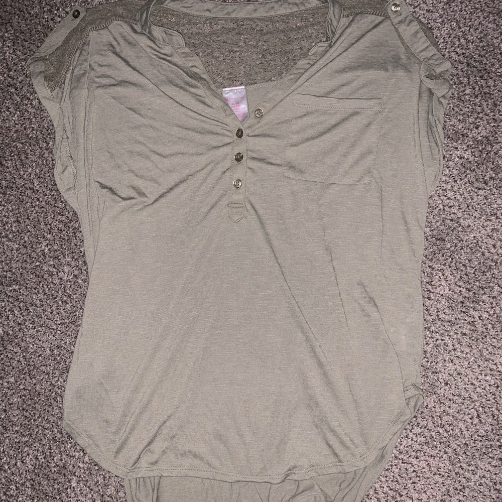 Womens clothing